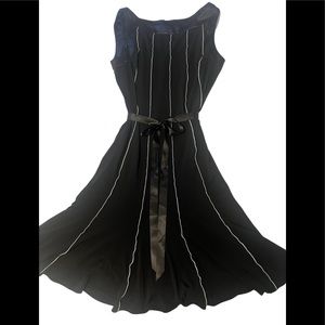 Beautiful black dress. Size 16. EUC